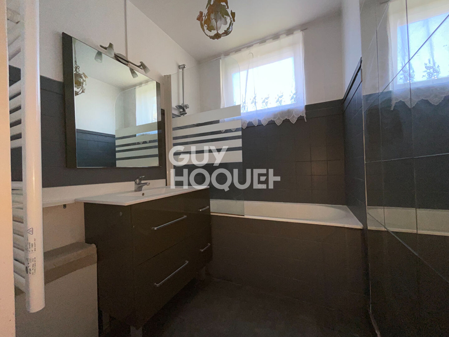 INVESTISSEMENT : LOT DE 2 APPARTEMENTS NICE FALICON