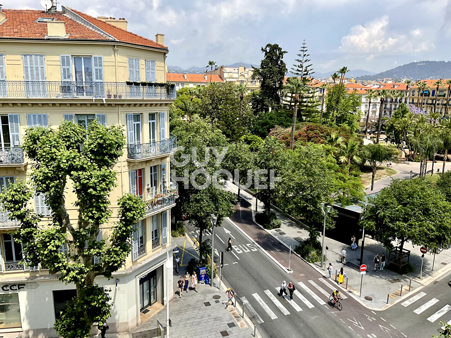 Gambetta - Duplex dernier étage