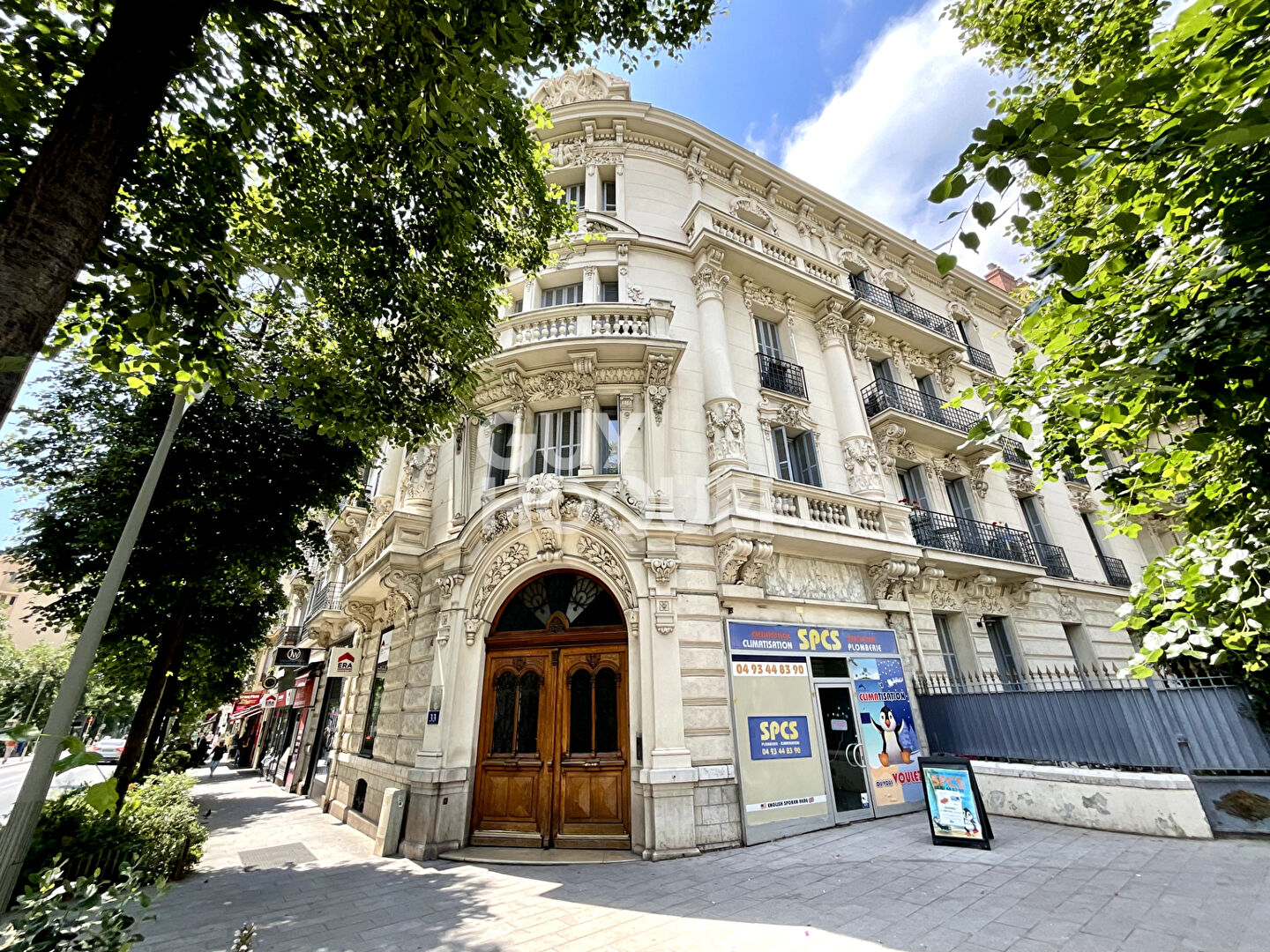 Gambetta - Duplex dernier étage