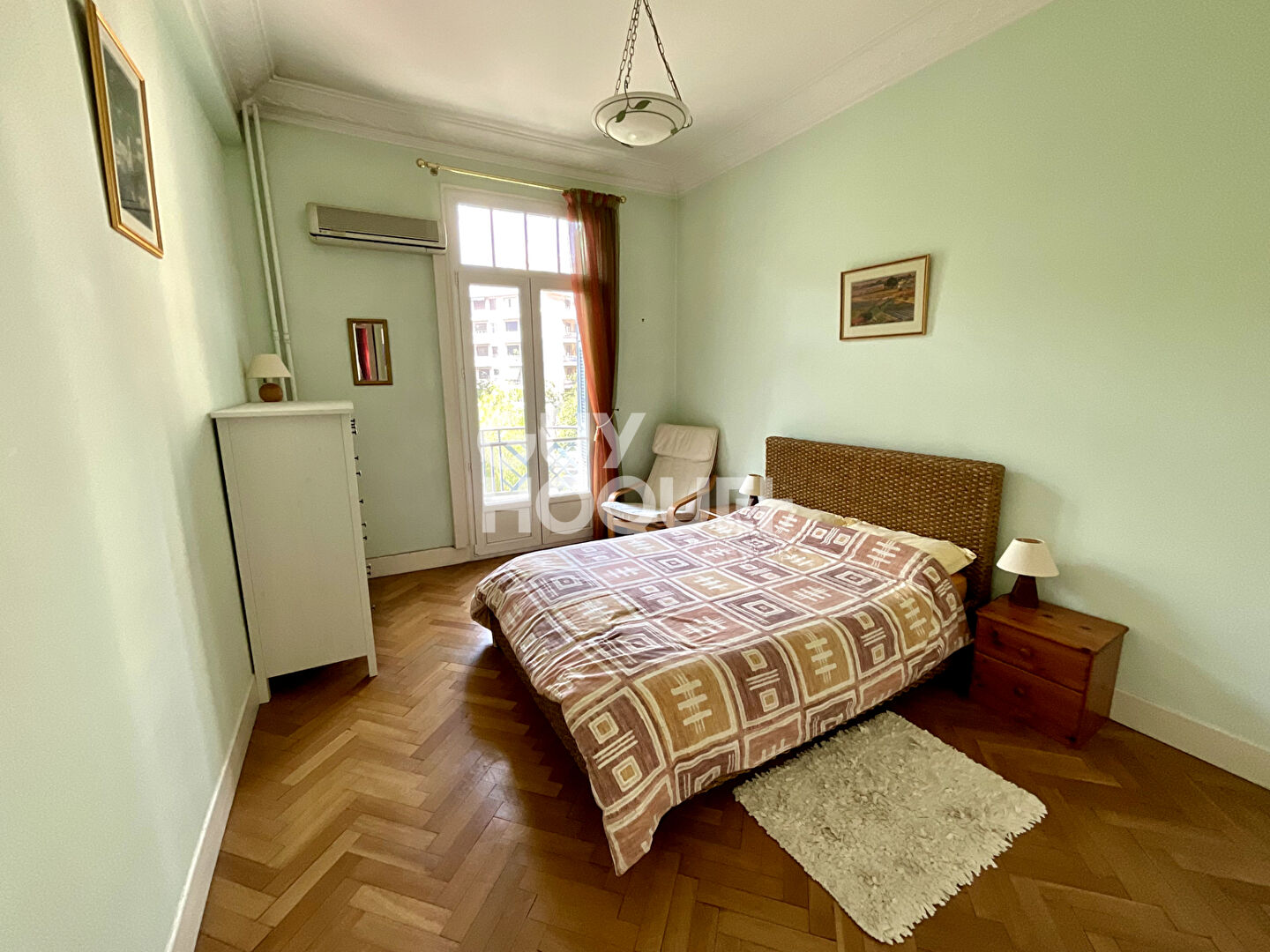 NICE MUSICIENS / SUPERBE 3P TRAVERSANT DE 87,60 m² AVEC 3 BALCONS / IMMEUBLE ART DÉCO