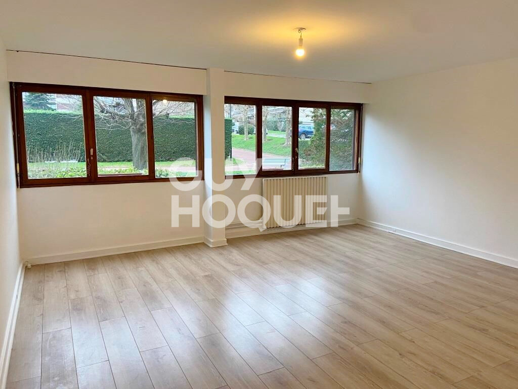 REZ DE CHAUSSEE - Appartement  2 pièces de 63 m2