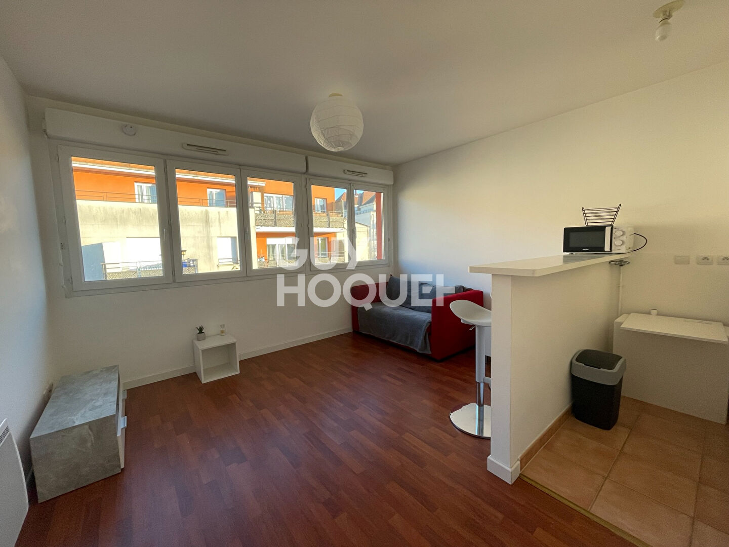 Exclusivité GUY HOQUET : A louer - Appartement 1 pièce entièrement meublé, 22.25m² à Corbeil Essonnes