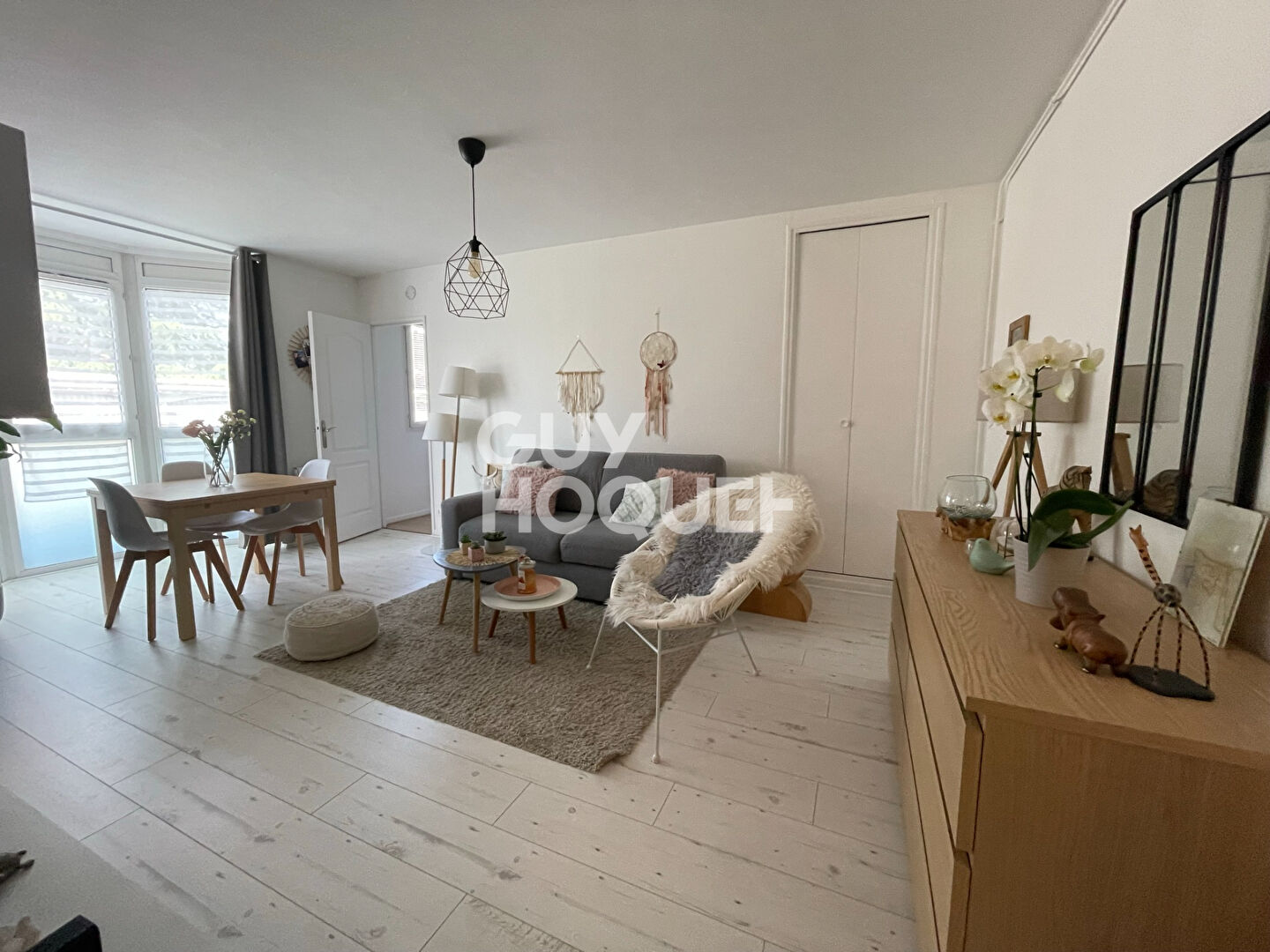 A LOUER : Bel Appartement 2 pièces meublé 40.62m² - Le Coudray Montceaux