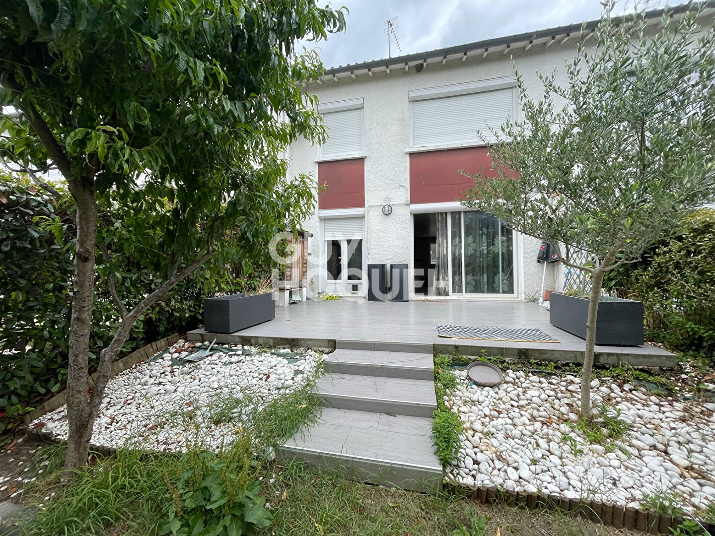 Maison 5 pièces sur sous sol total à Ollainville Centre