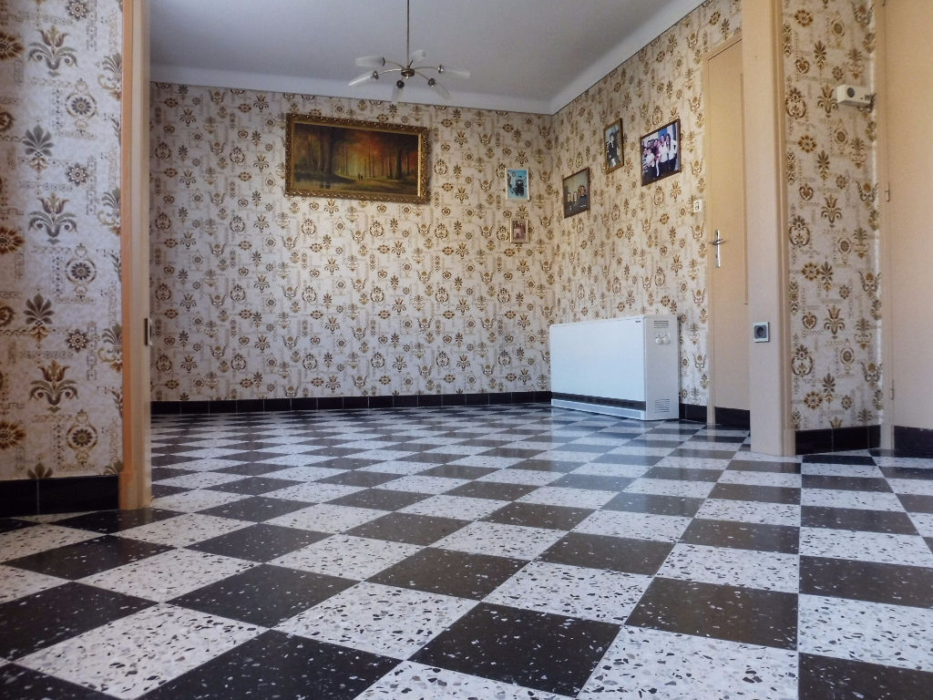 Cédez au charme de l'ancien ! CAMARET SUR AIGUES (84850).