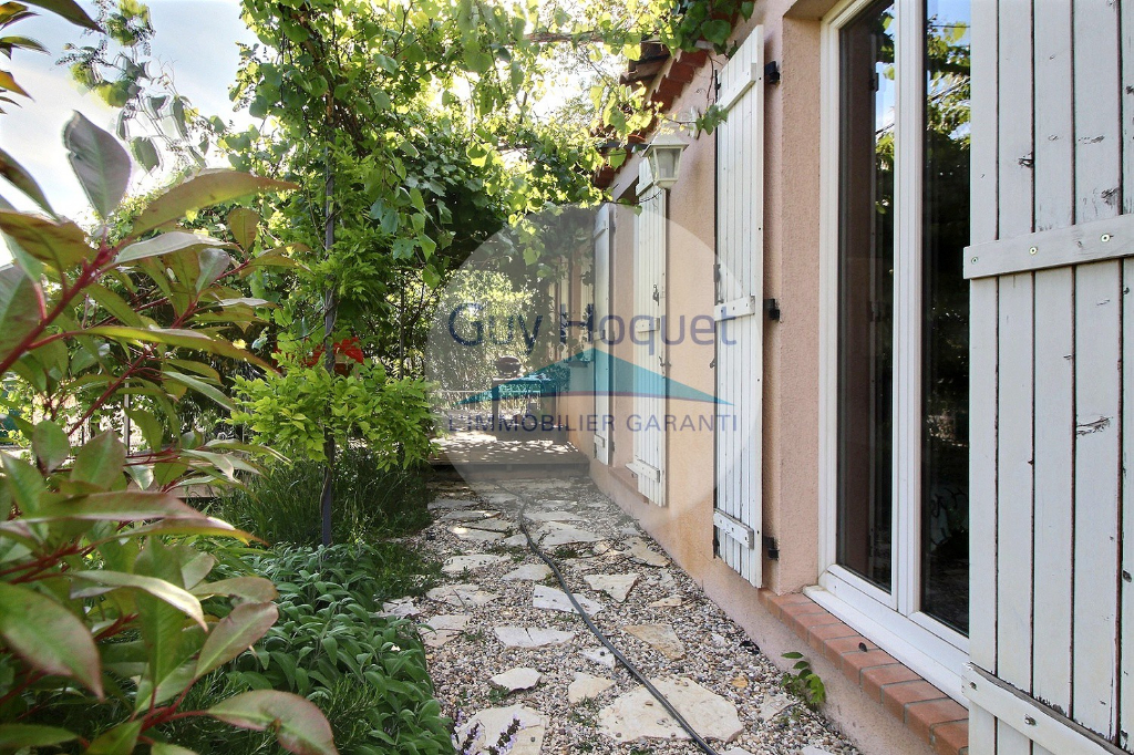 À vendre, maison 4 pièces d'environ 90,07 m² à ORANGE (84100).