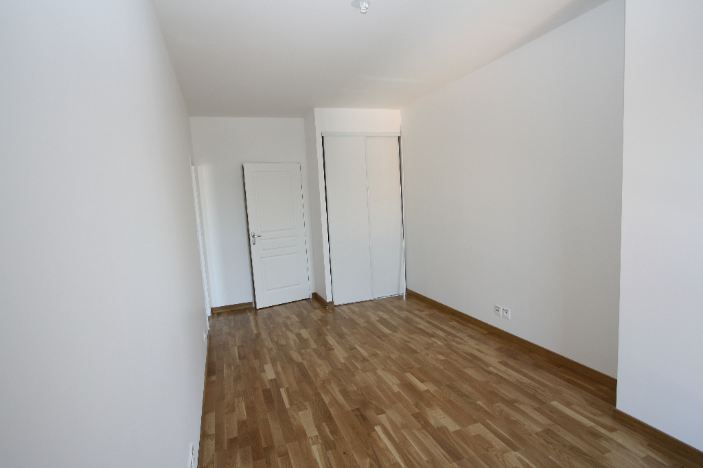 LOCATION : appartement T2 (47 m²) à ORLEANS LOI PINEL