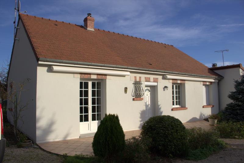 Maison F4 à louer à LA CHAPELLE SAINT MESMIN