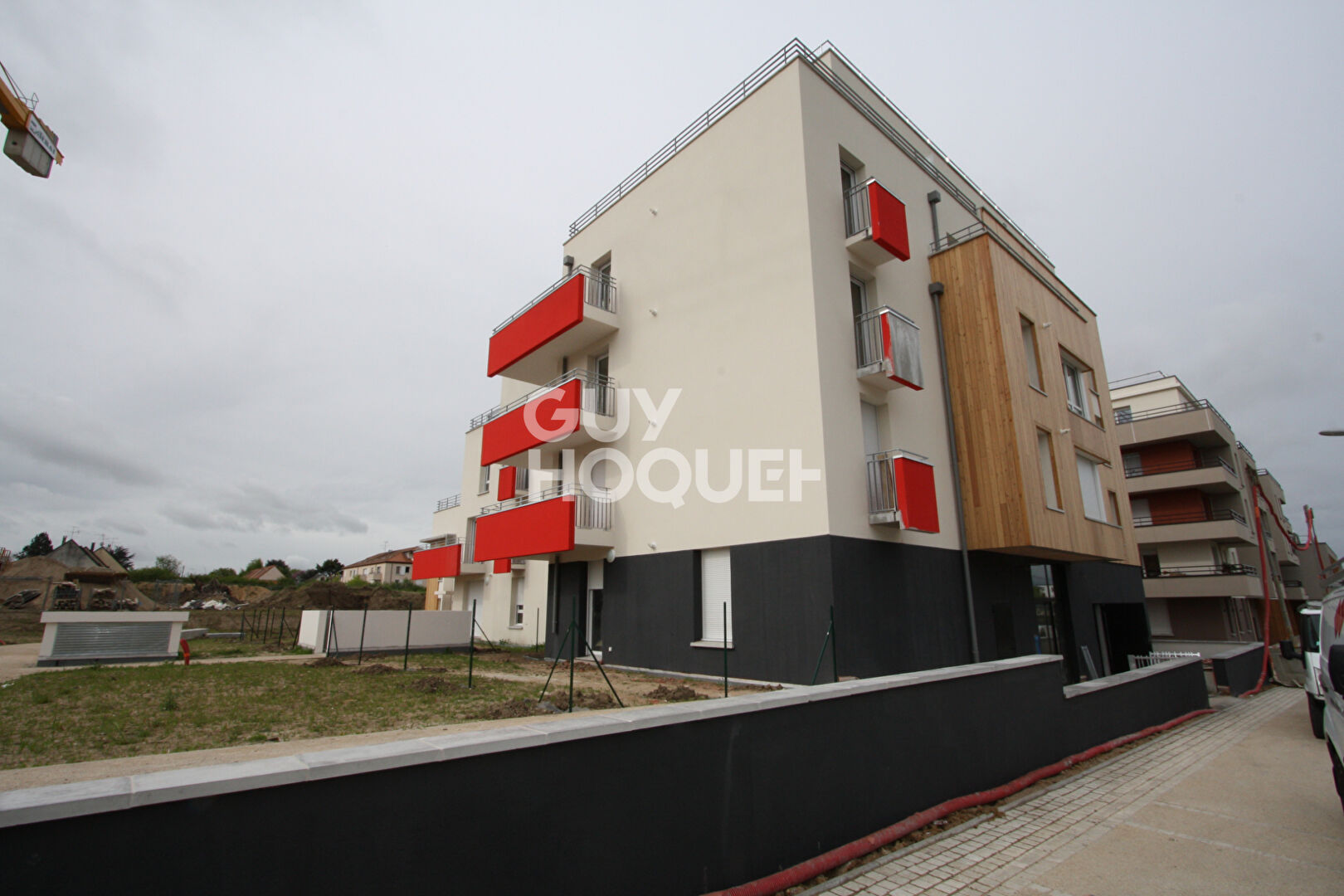 Location d'un appartement 2 pièces à SAINT JEAN DE BRAYE