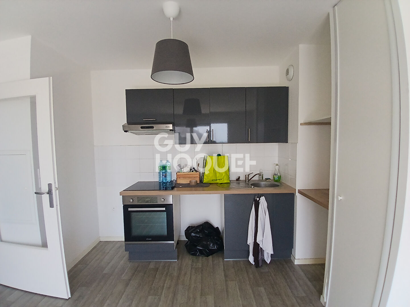 À louer : Appartement T2 à Orléans - TERRASSE - PARKING EN SOUS SOL