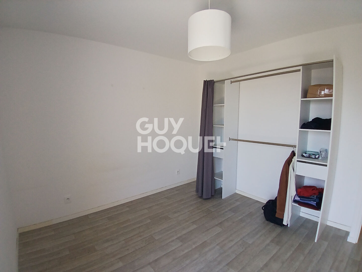 À louer : Appartement T2 à Orléans - TERRASSE - PARKING EN SOUS SOL