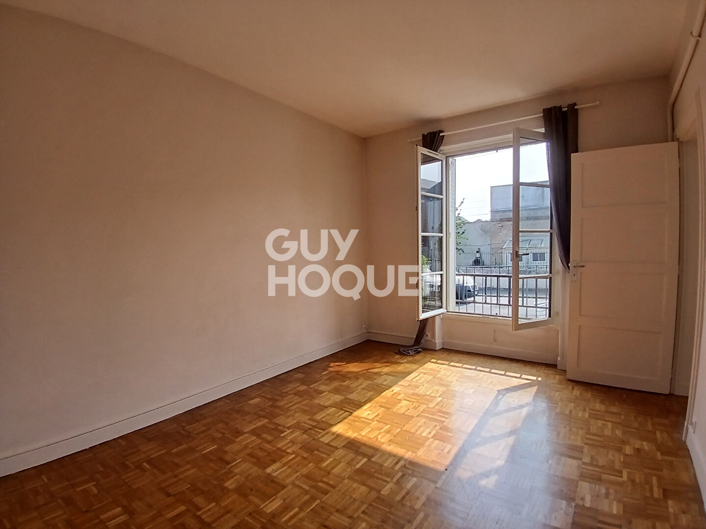 Charmant appartement 5 pièces à louer à Orléans