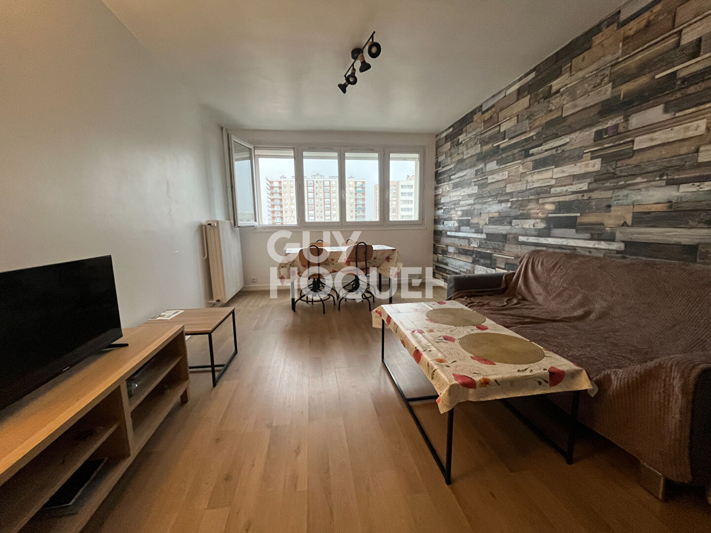 EXCLUSIVITÉ - APPARTEMENT 4 PIÈCES - ORLEANS (45100)