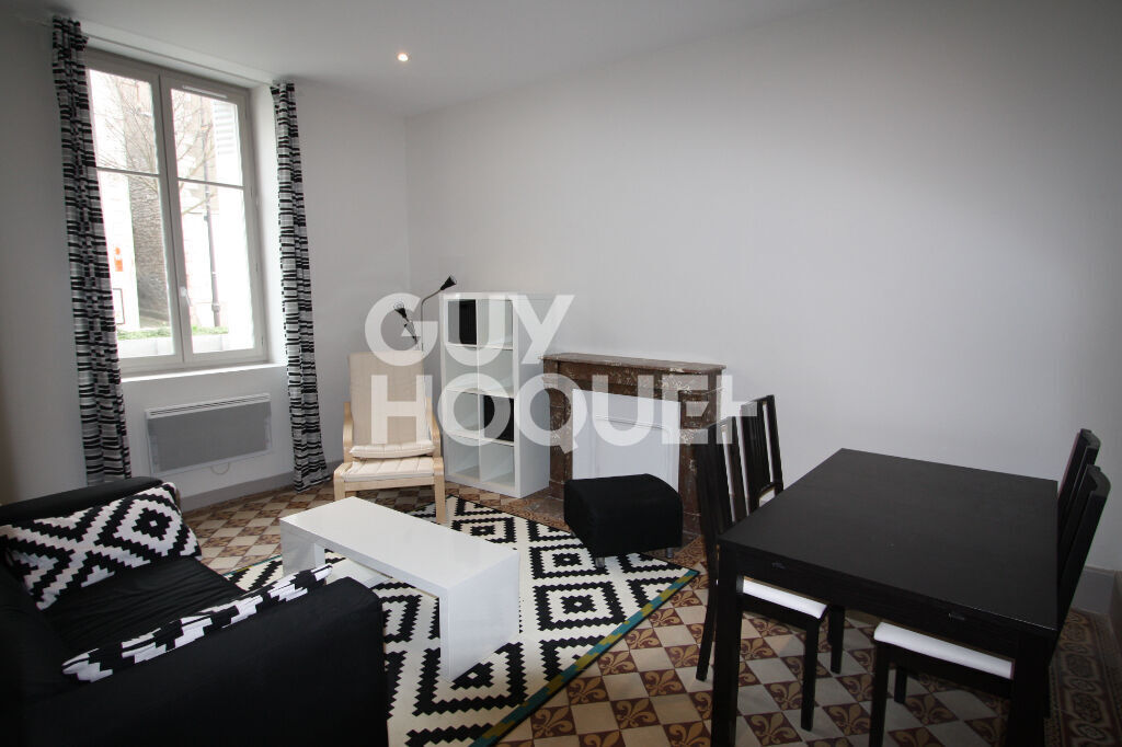 LOCATION d'un appartement 2 pièces MEUBLE (50 m²) à ORLEANS