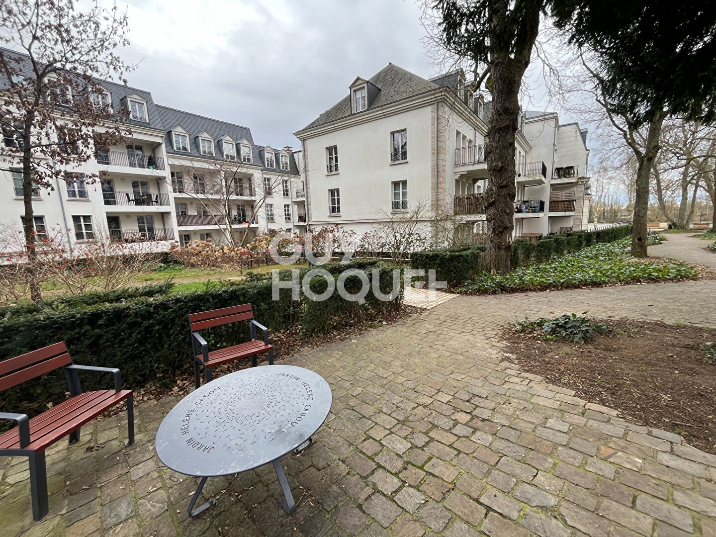 BORD DE LOIRE- Appartement 3 pièces - LE CHÂTEAU DE LA MOTTE