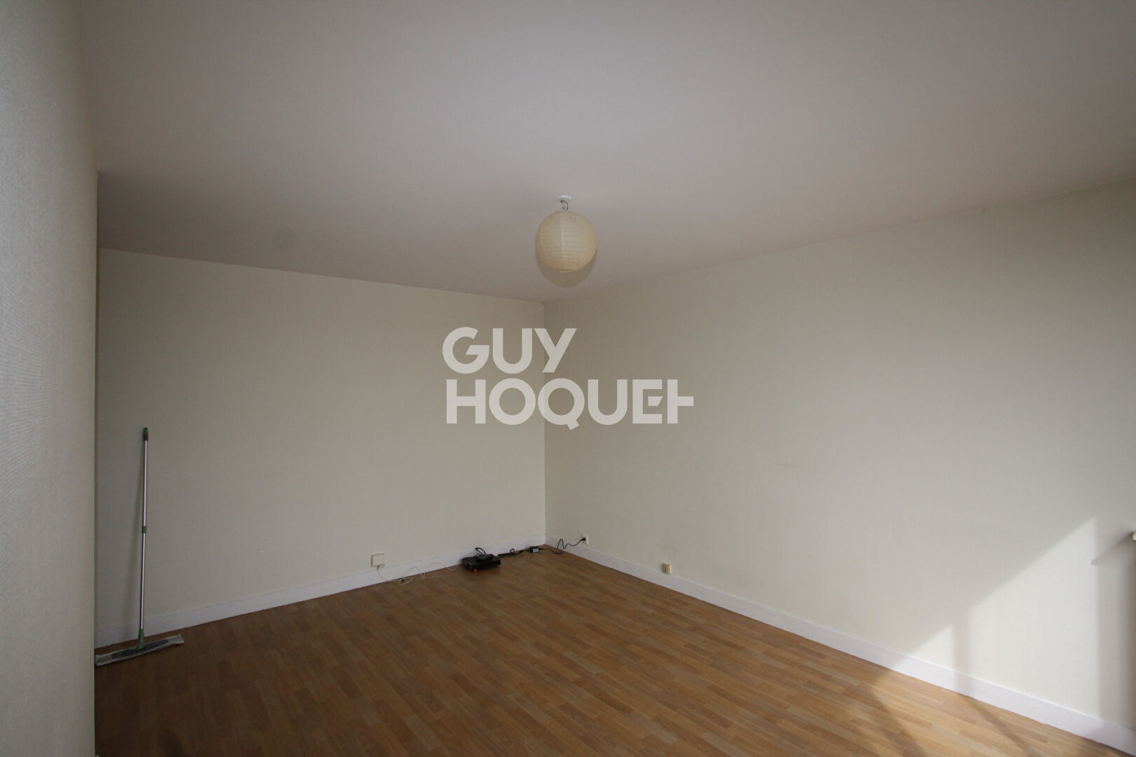 Appartement F2 (45 m²) en location à ORLEANS