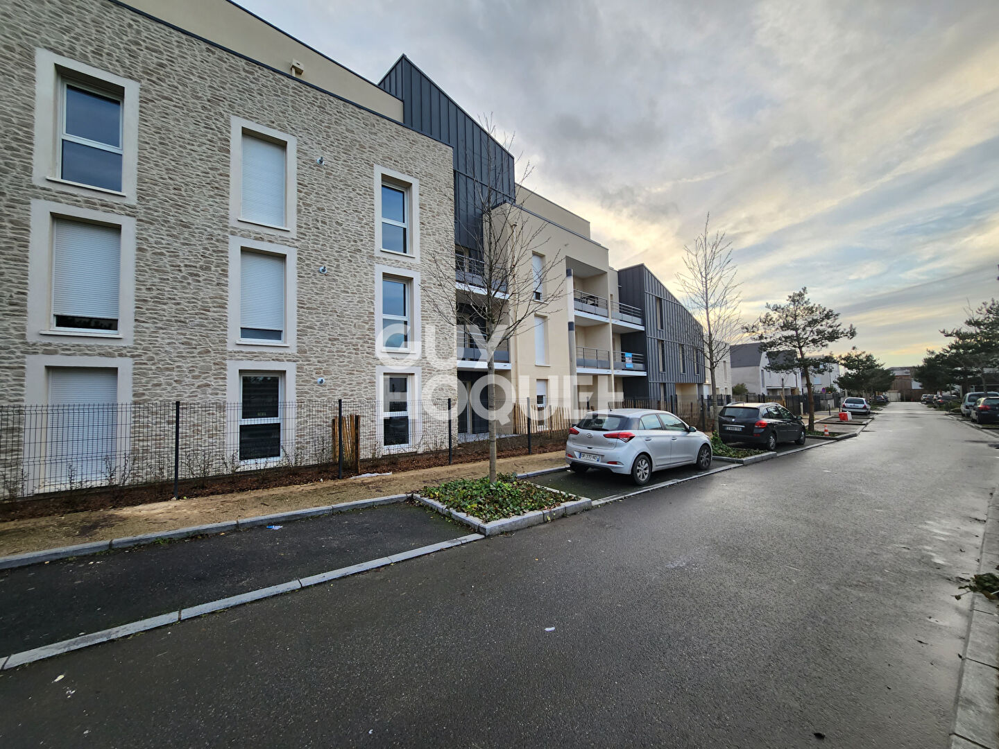 SAINT JEAN DE BRAYE : appartement F2 (44 m²) en location