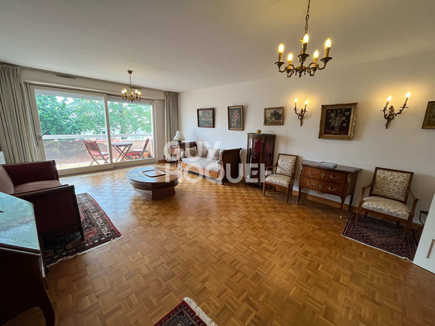 QUARTIER SAINT MARC - APPARTEMENT 5 PIECES - 132M²