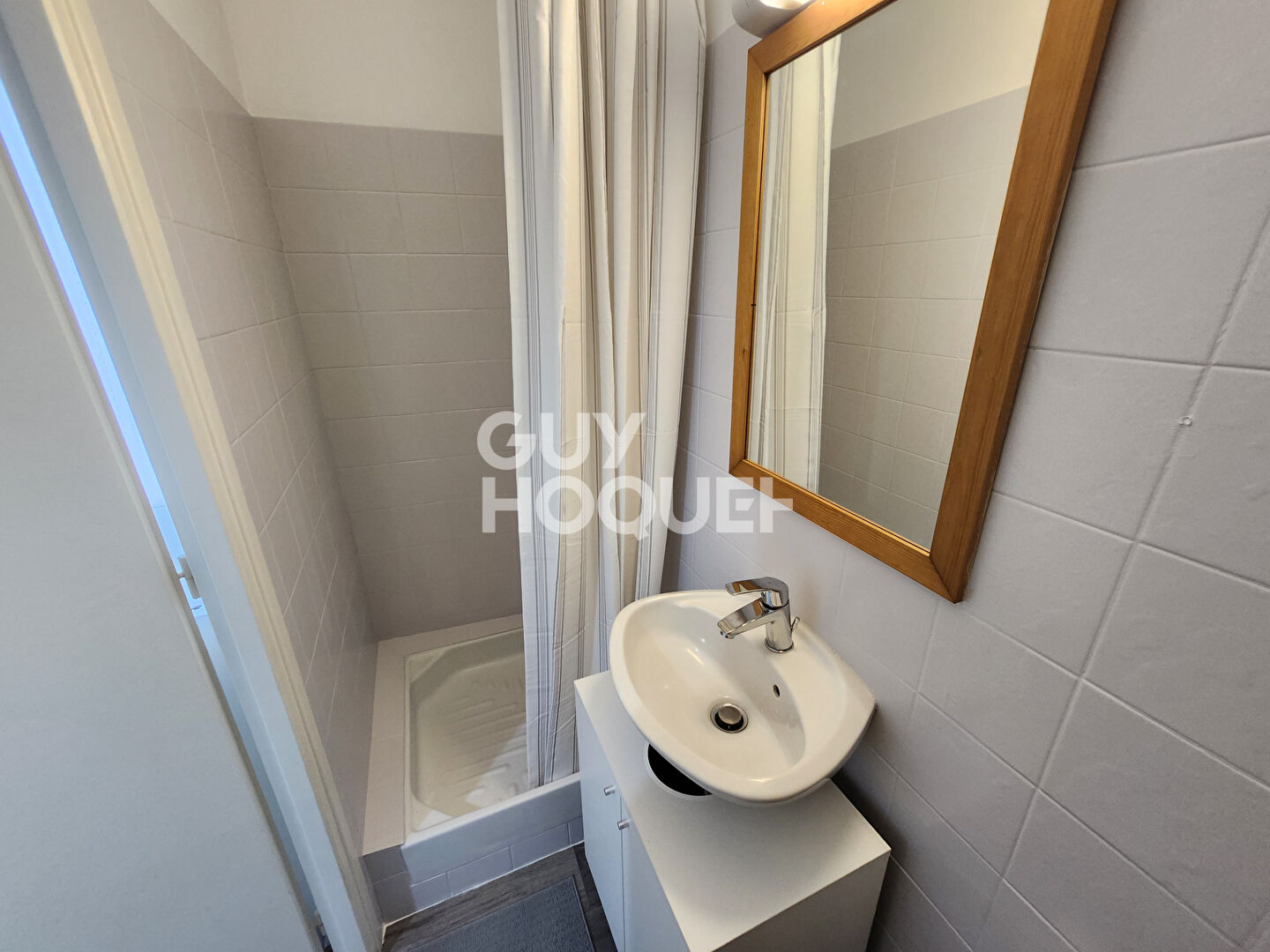 LOCATION : appartement 1 pièce Meublé à ORLEANS