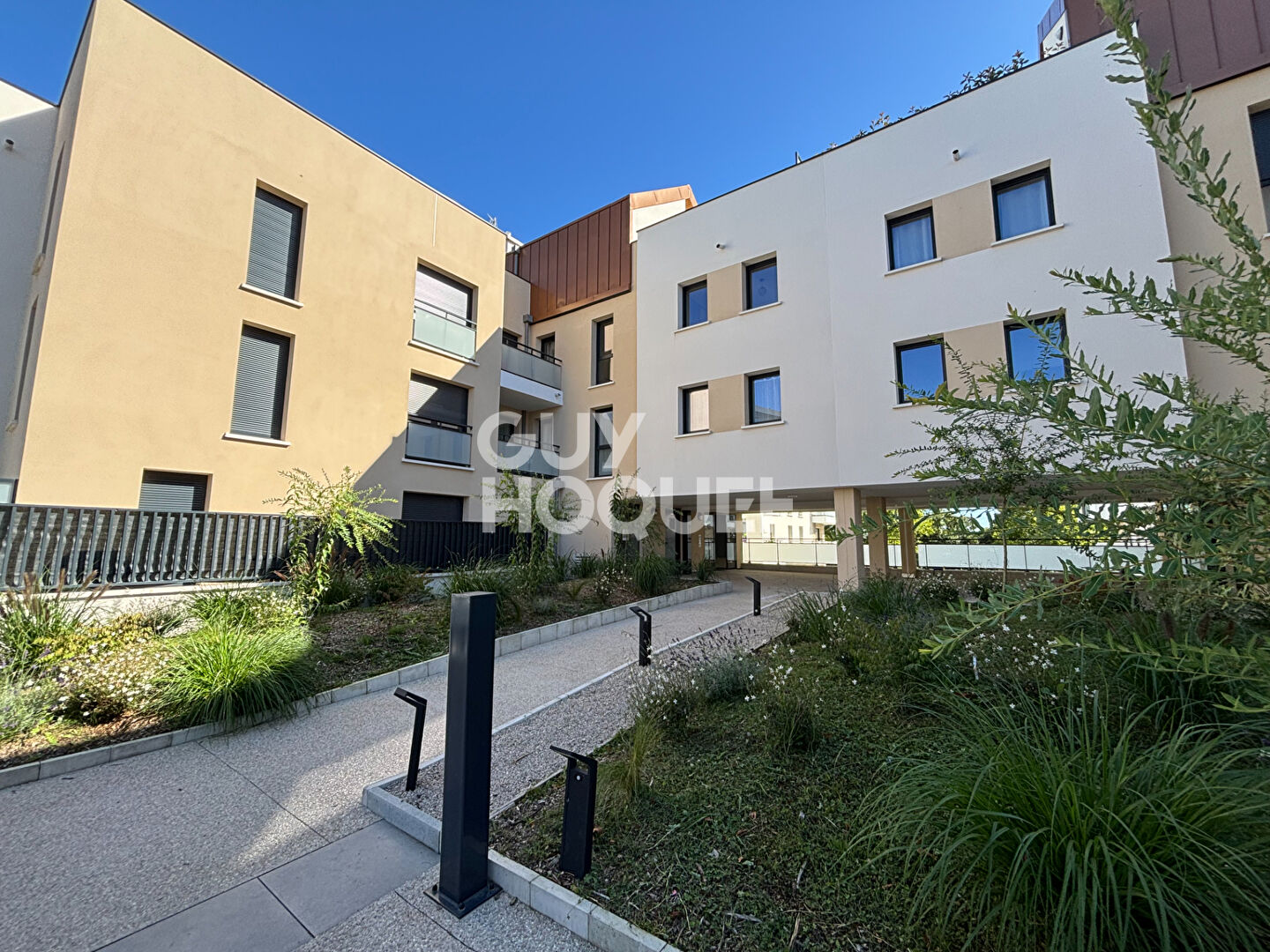 Appartement Saint Jean De La Ruelle Limite ORLEANS 2 pièces - 46.31 m2