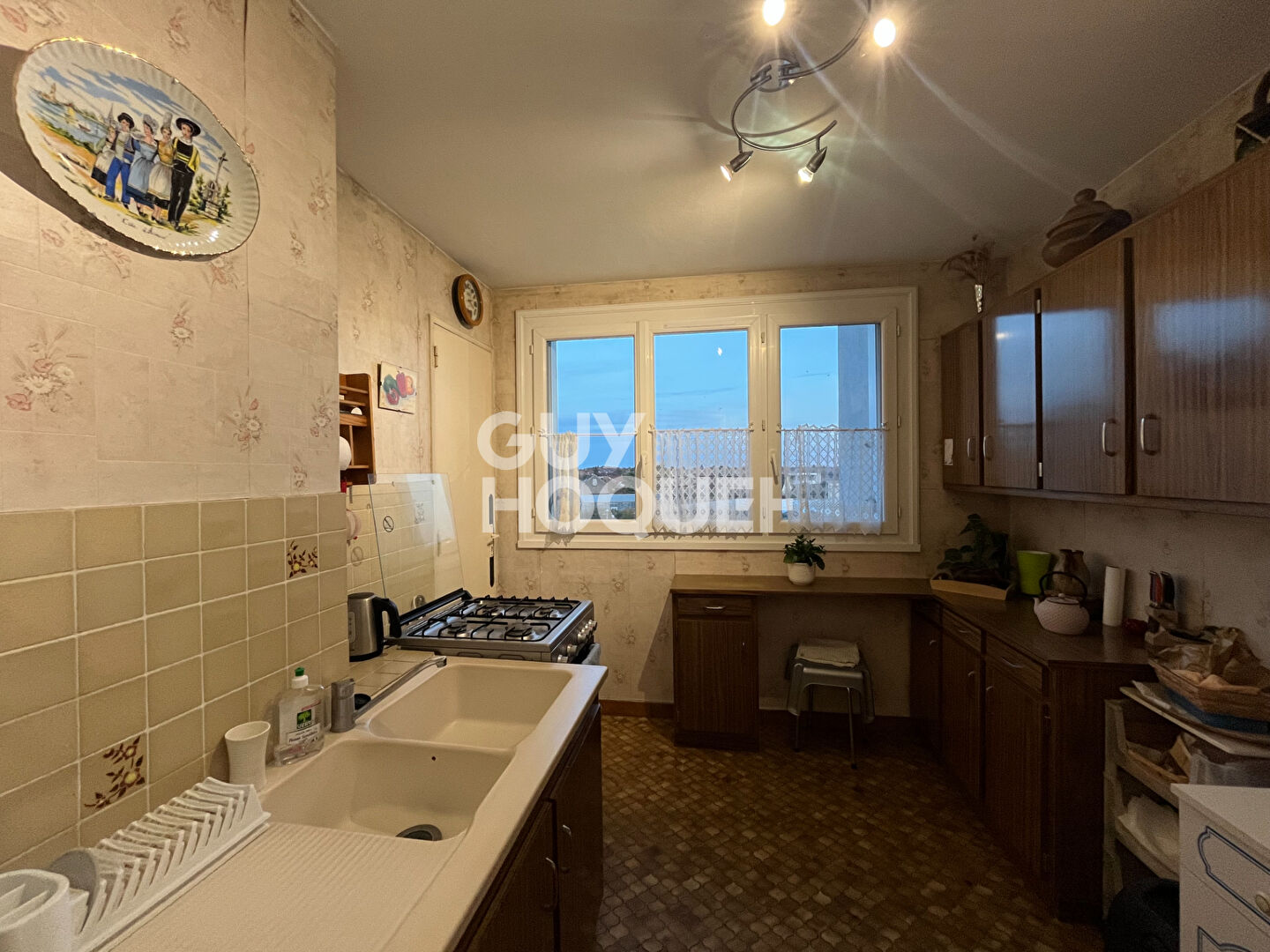 EXCLUSIVITÉ - APPARTEMENT 3 PIÈCES - 60m² - QUARTIER MOUILLERE