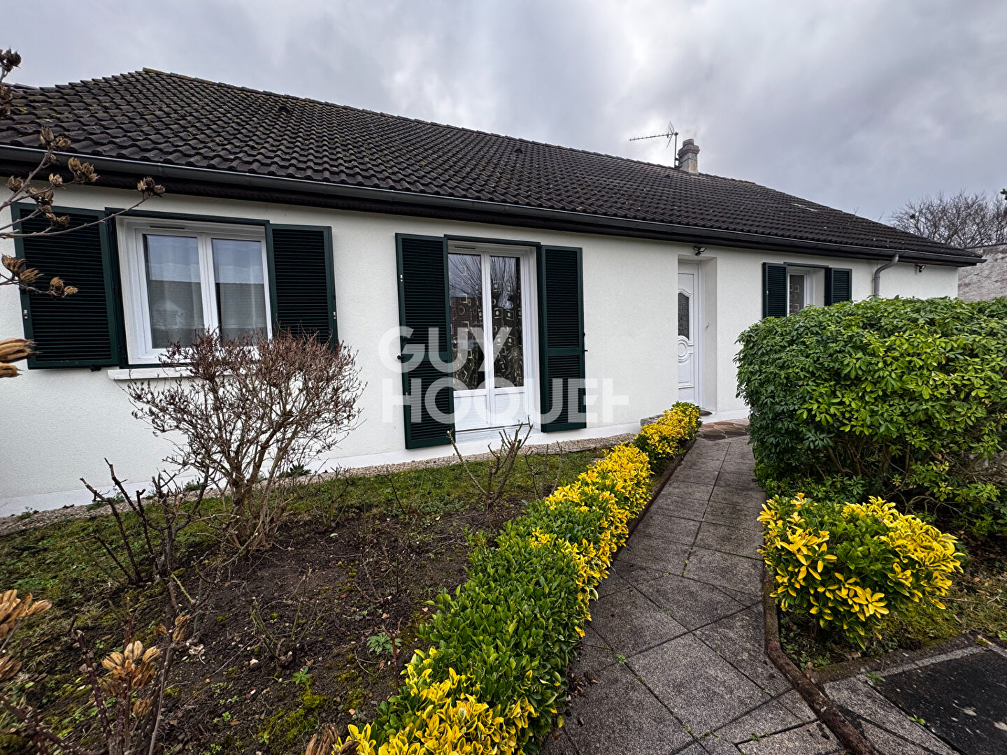 MAISON 6 PIÈCES - 145m² - ORLEANS 