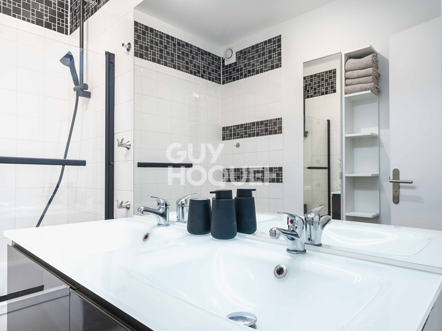 Chambre en colocation meublée à louer dans un appartement de 97,93m² à Orléans (45100)