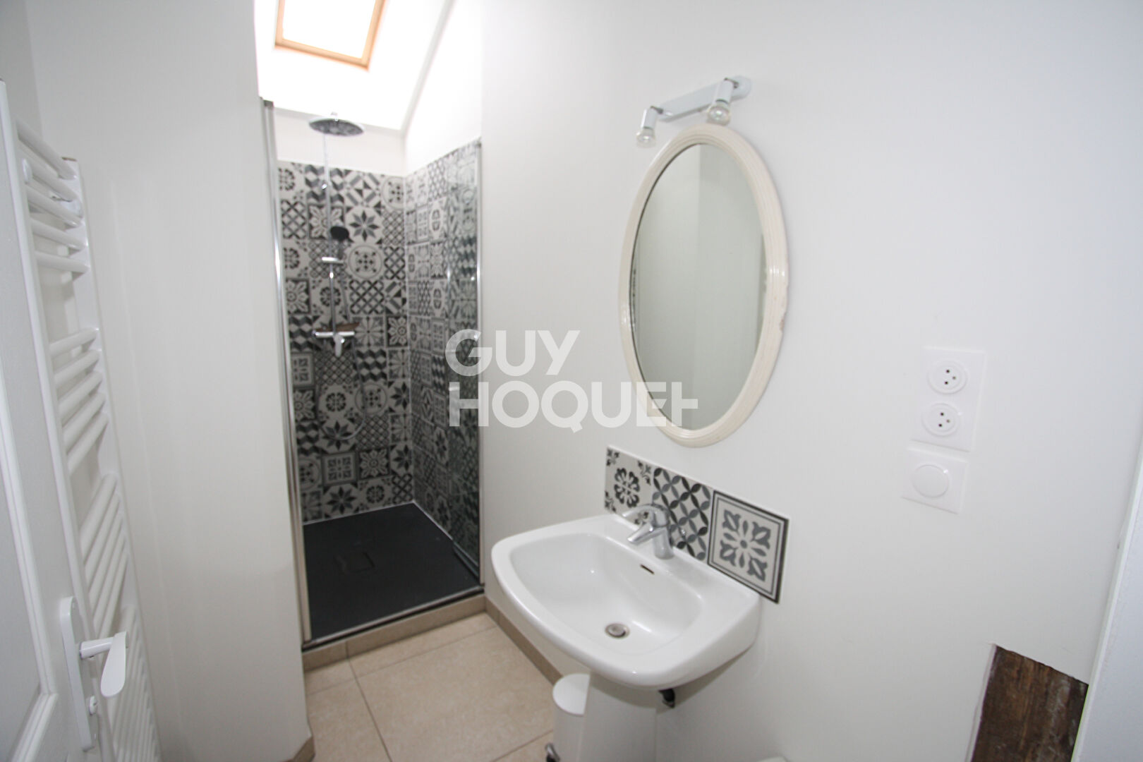 Maison  100m² meublée - La Ferte Saint Aubin - Double garage - JARDIN