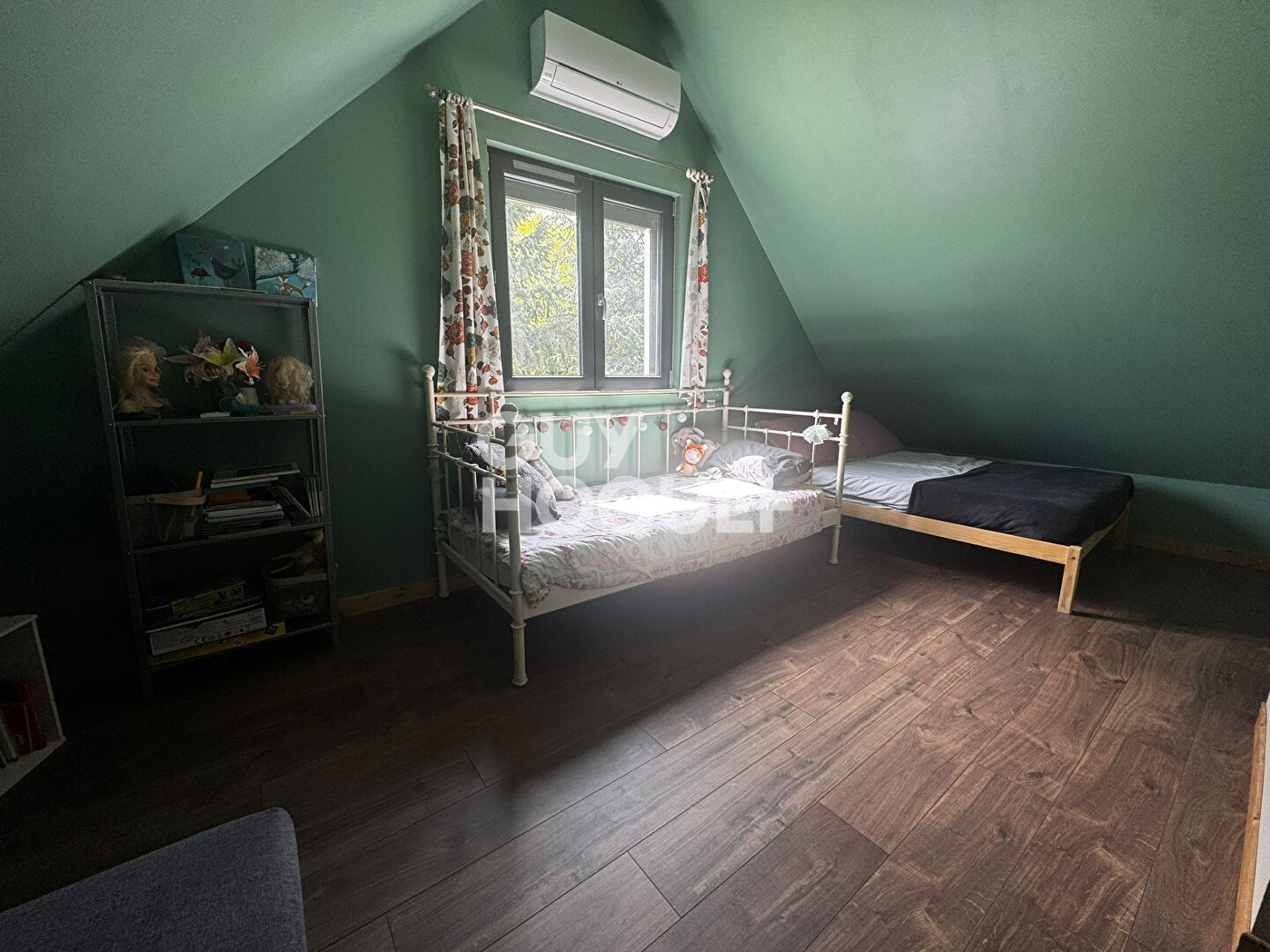 Propriété rénovée avec piscine et vue dégagée, environnement privilégié à Vienne-en-Val