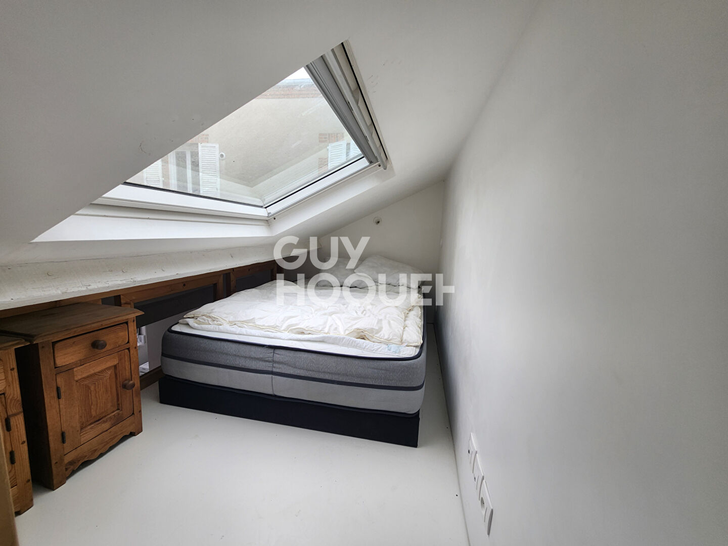 LOCATION : appartement T1 DUPLEX meublé (22.44 m²) HYPER CENTRE ORLEANS