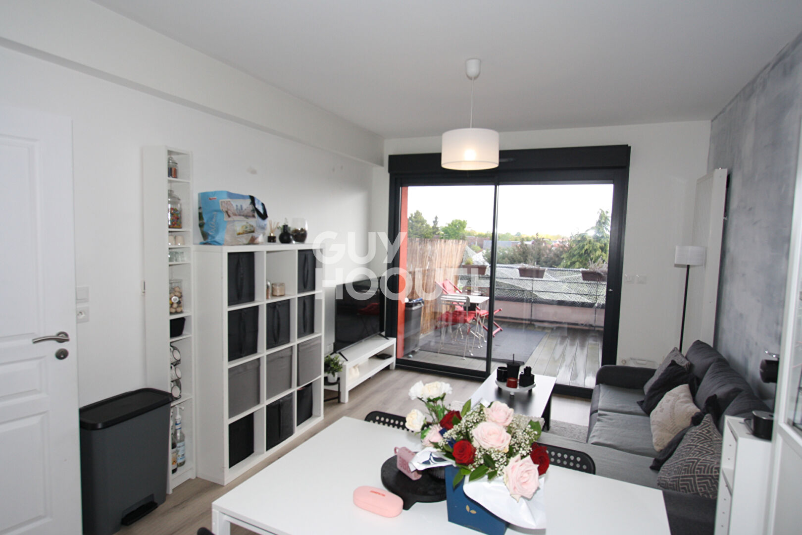 Appartement 2 pièces à louer à Fleury-les-Aubrais, proche transports et écoles