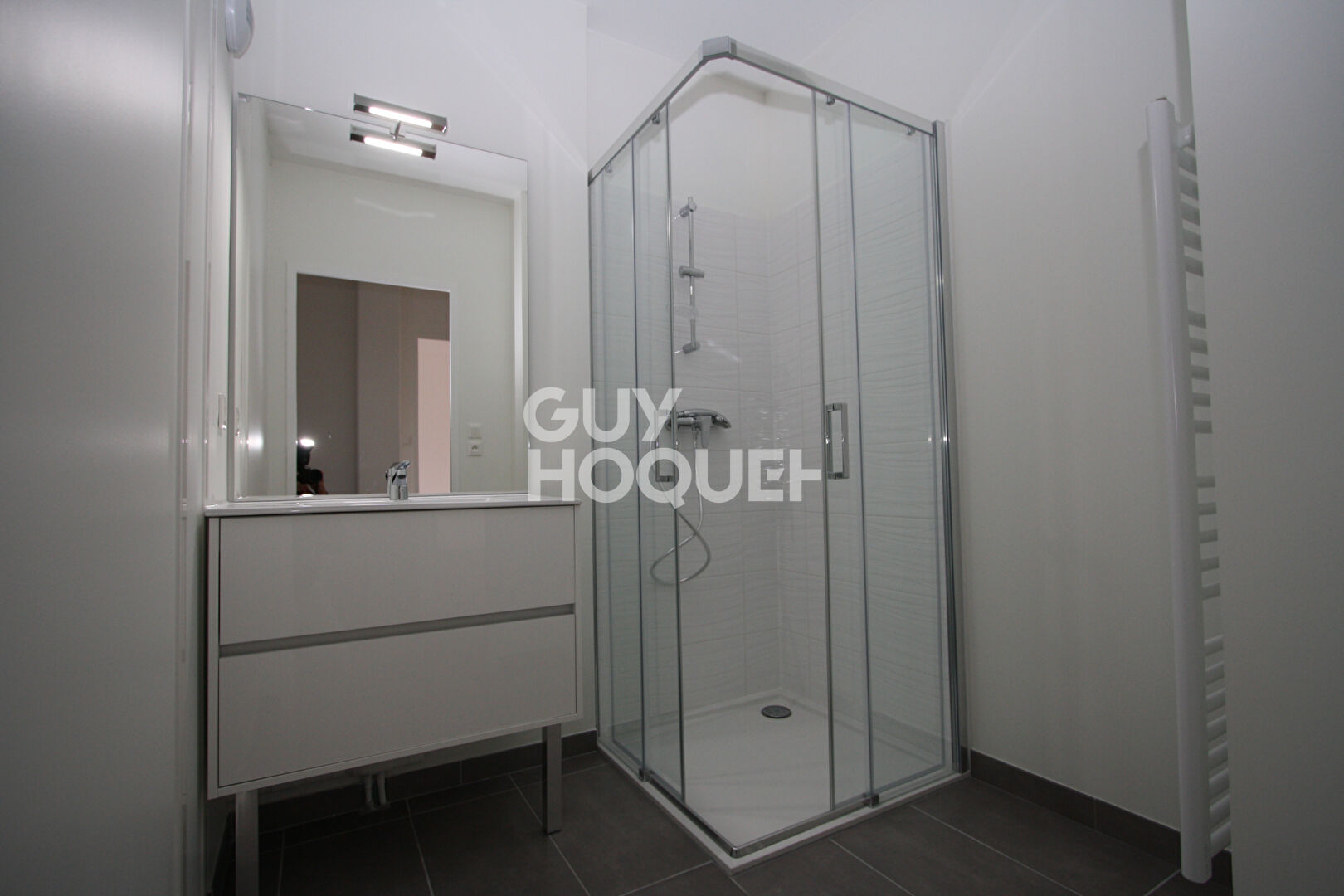 Appartement 2 pièces à louer à FLEURY LES AUBRAIS