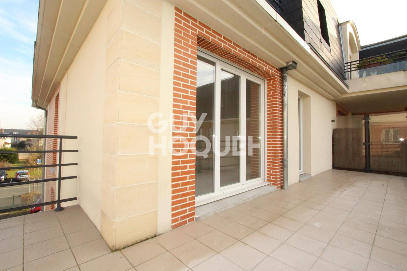 LOCATION d'un appartement 3 pièces (75 m²) à ORLEANS