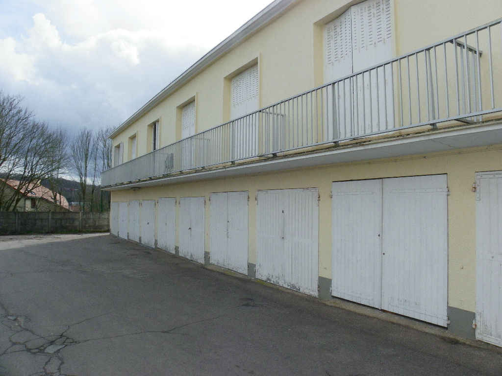 Parking / box Orsay 14 m2