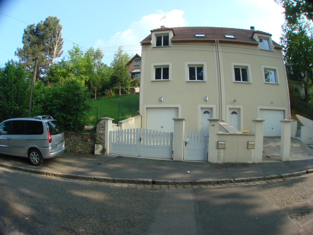 VILLEBON