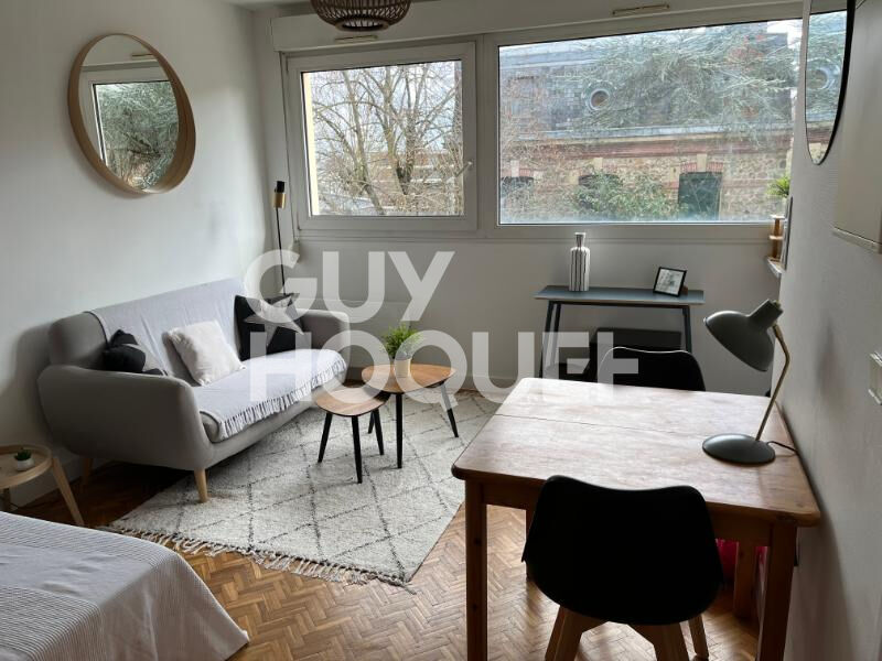 Studio 22.42 m2 à ORSAY (91400)
