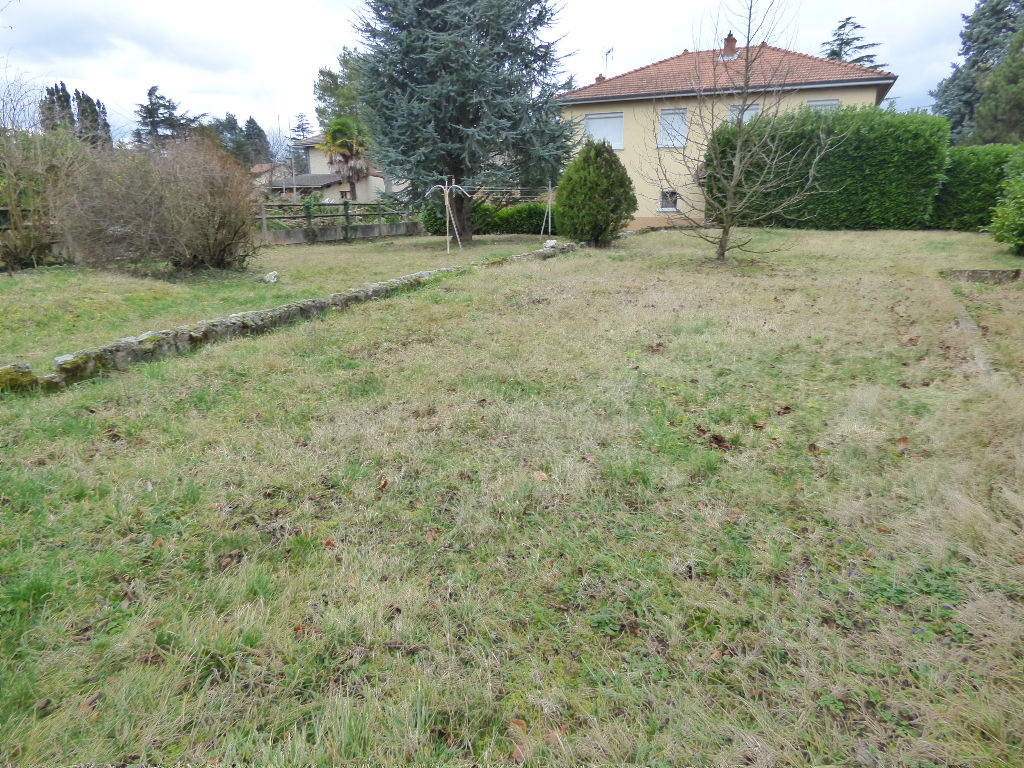 STE FOY LES LYON TERRAIN A BÂTIR 912M² 349 900 euros