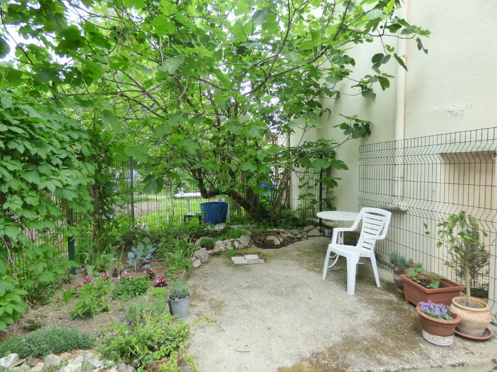 À vendre, T1 bis de 25 m² + 15,5 m² au sol