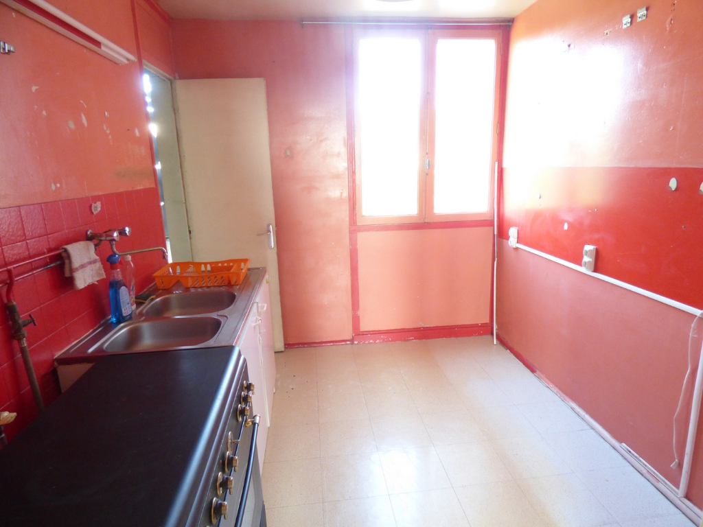 À vendre, T5 de 81 m², à LA MULATIERE (69350).