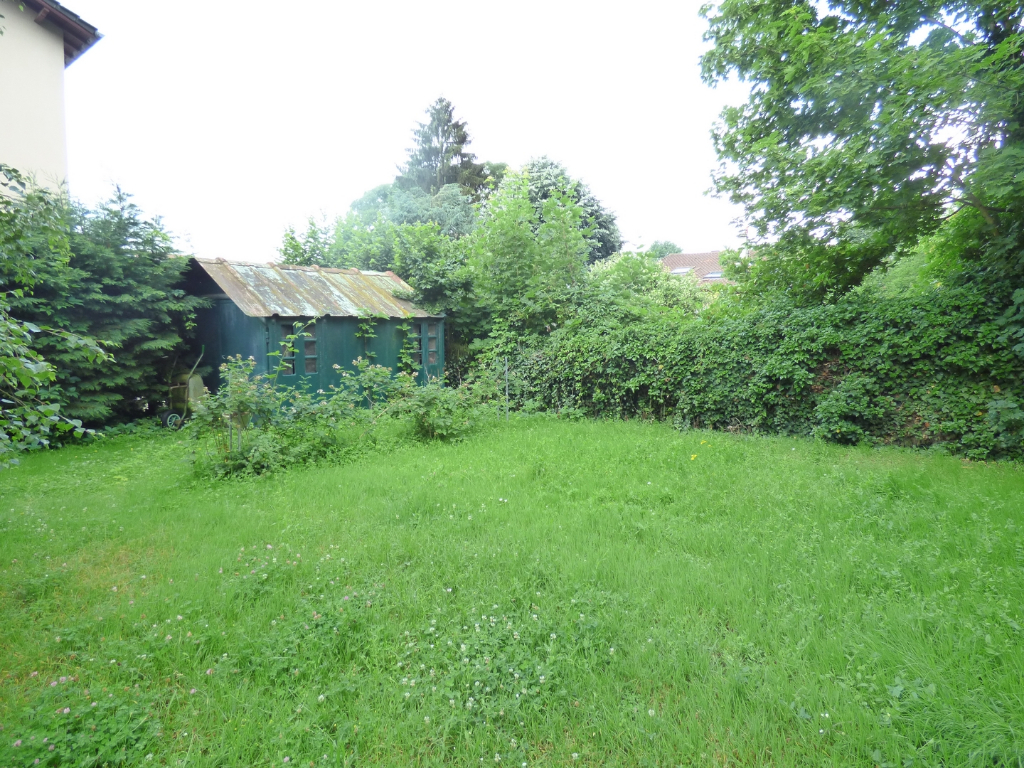 Terrain Oullins