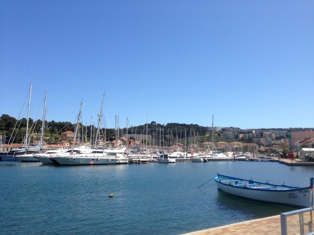 SAINT-MANDRIER Studio 85000 amp;euro; Fai