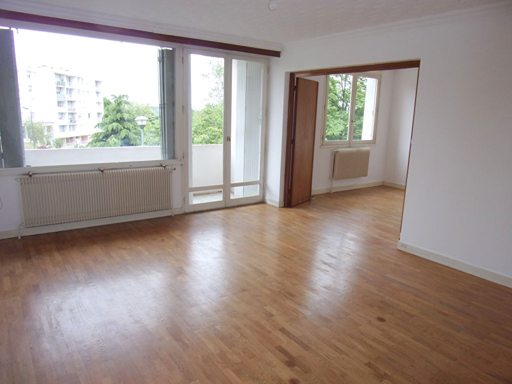 IRIGNY T4 77M² 140000amp;euro;FAI