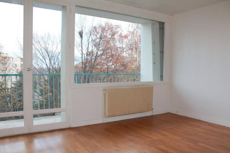 IRIGNY APPARTEMENT T2 47M² AVEC BALCON 99 000amp;amp;euro; FAI