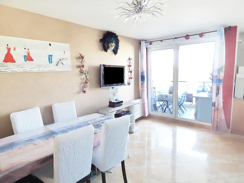 À vendre, appartement d'une surface habitable de 42 m², 2 pièces à Pierre Benite (69310).