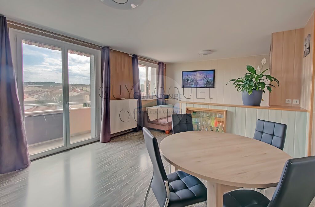 Appartement 4 pièces (61 m²) en vente à PIERRE BENITE (centre ville)