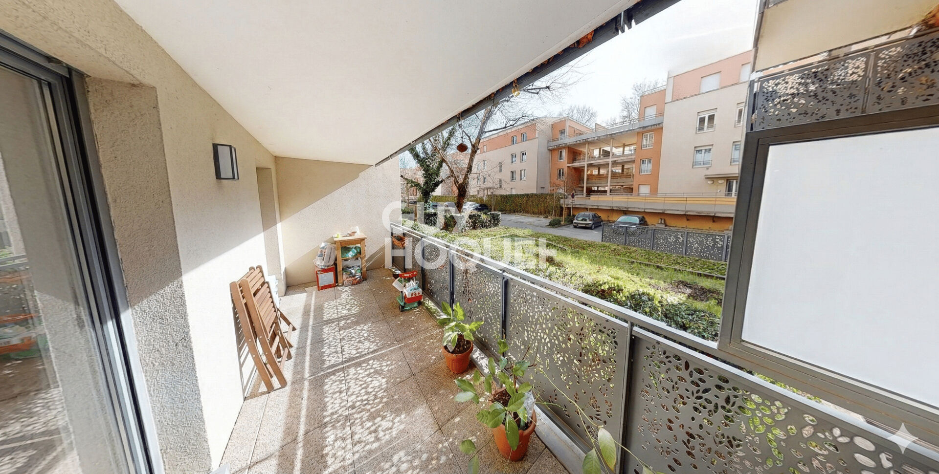 À vendre : Appartement 3 pièces à Oullins  - Secteur Bussière Zola