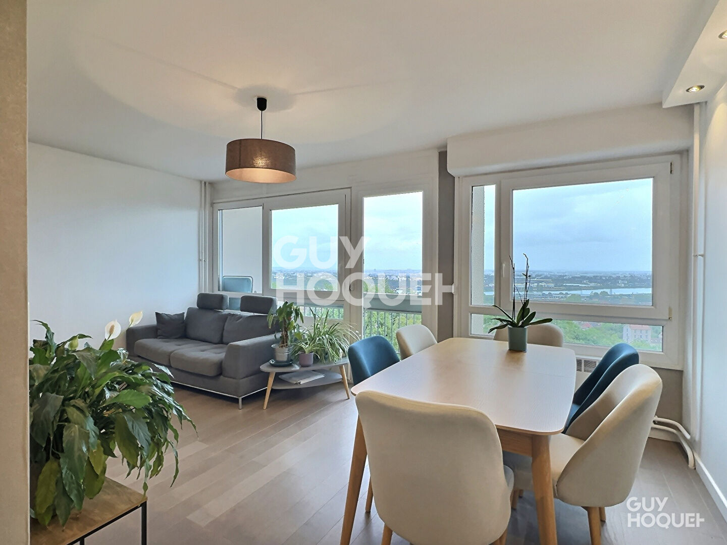 À VENDRE - APPARTEMENT T4 - Secteur Montmein