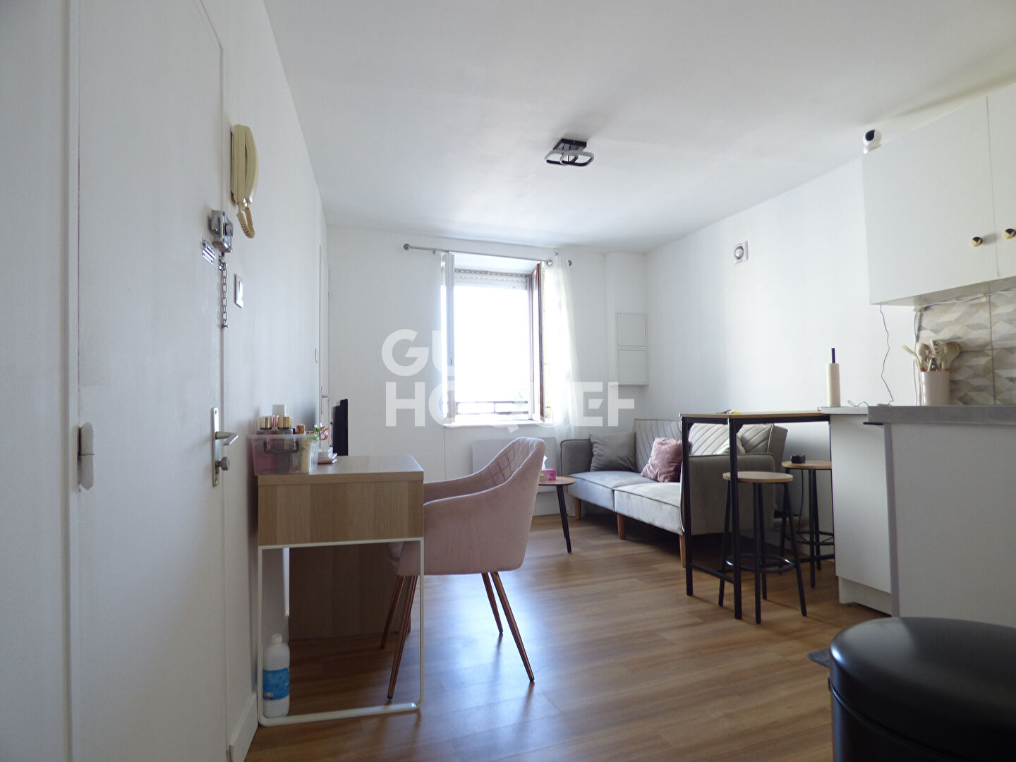 Appartement T2 29m2 situé en plein coeur d'Oullins - Idéal Investisseur