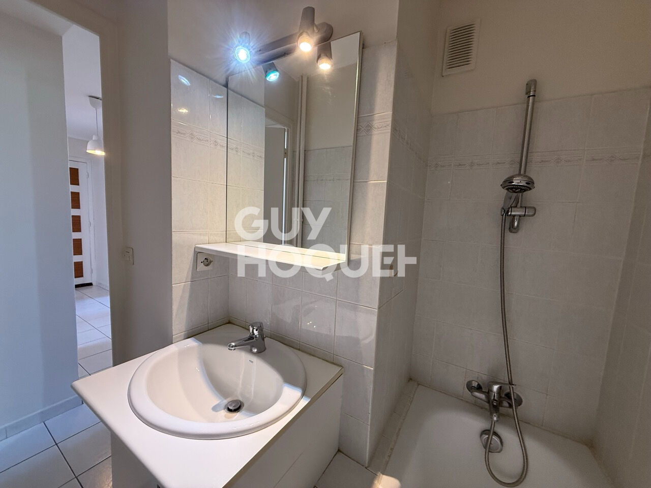 Appartement Oullins 5 pièce(s) Francheville Chater