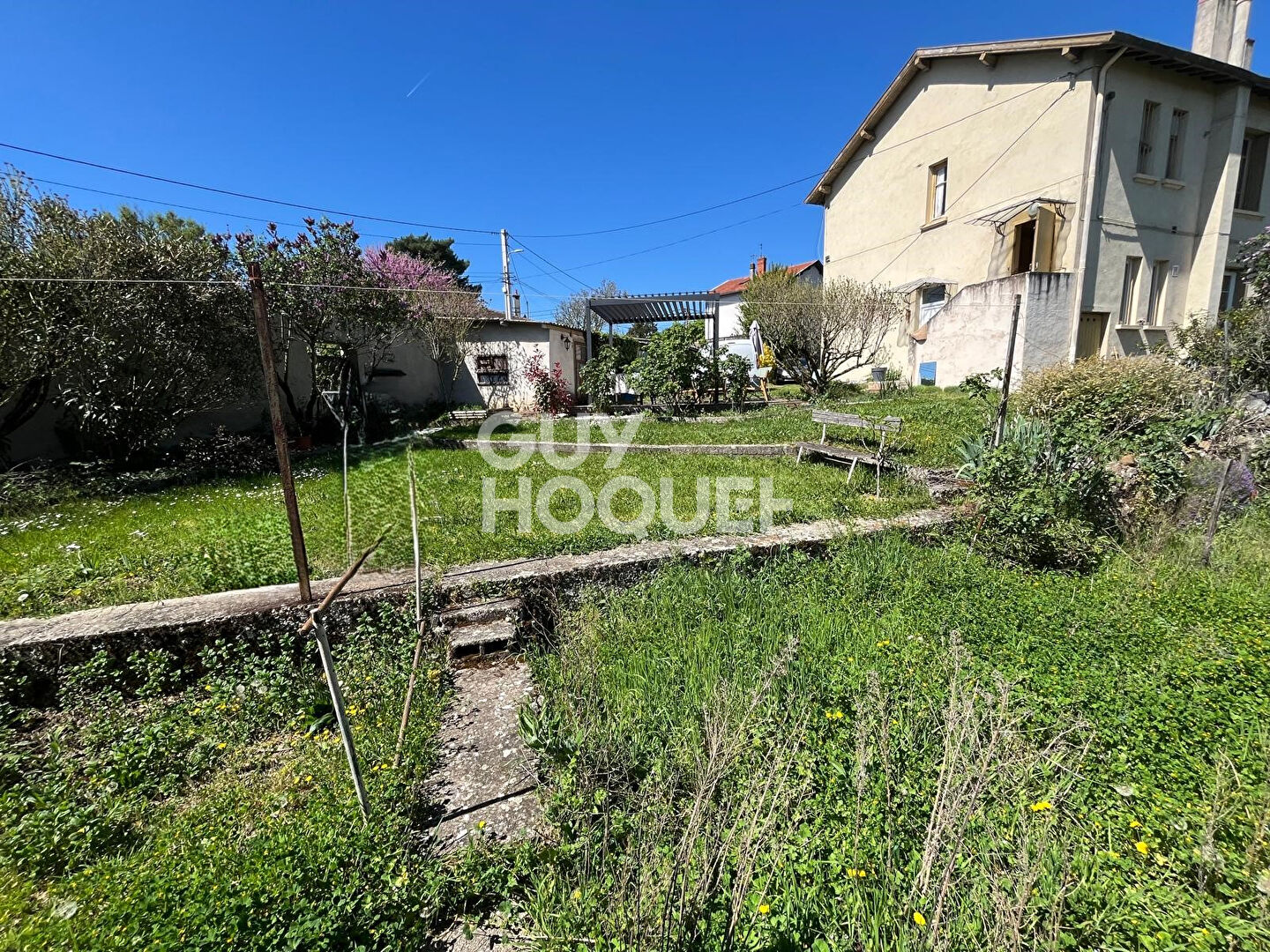 Appartement 3 pièces + garage et jardin privatif à vendre à Pierre Bénite - Rare sur le marché !